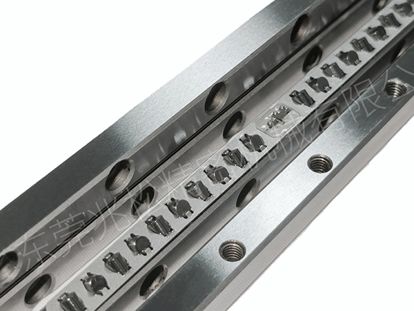 交叉滾子導軌的結構設計與優(yōu)勢特點